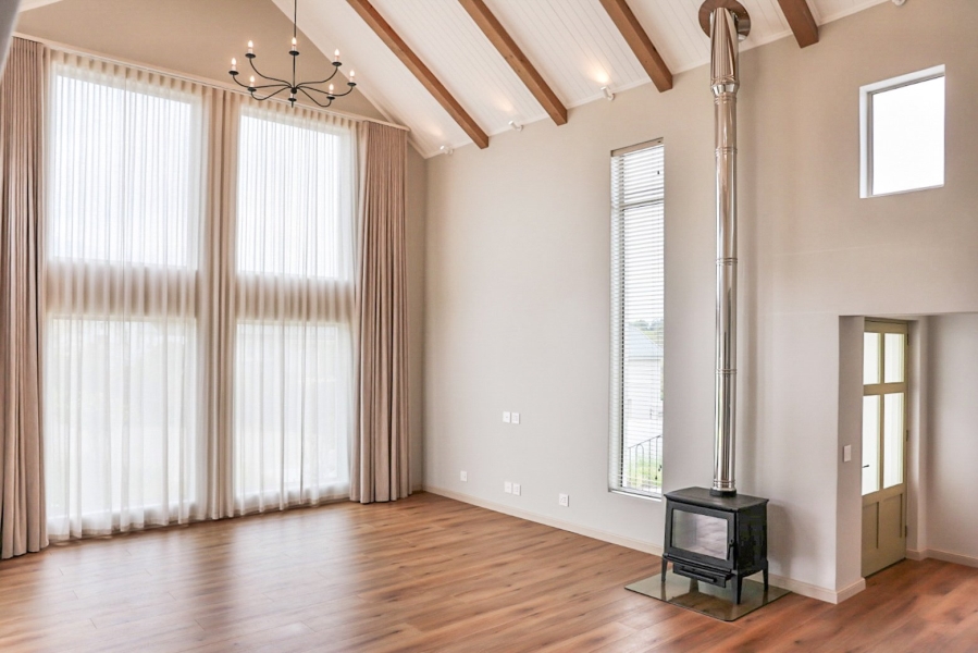 To Let 3 Bedroom Property for Rent in Kingswood Golf Estate Western Cape